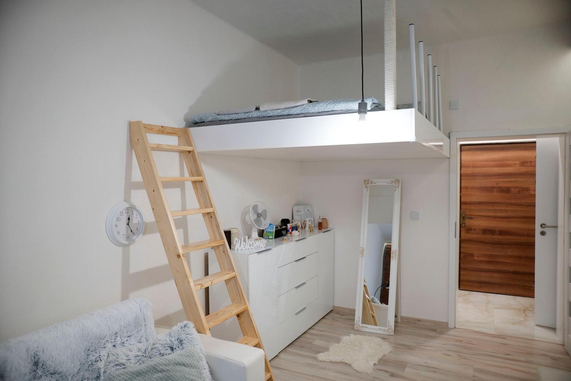 New Stylish Place For Couple Bratislava Exterior photo